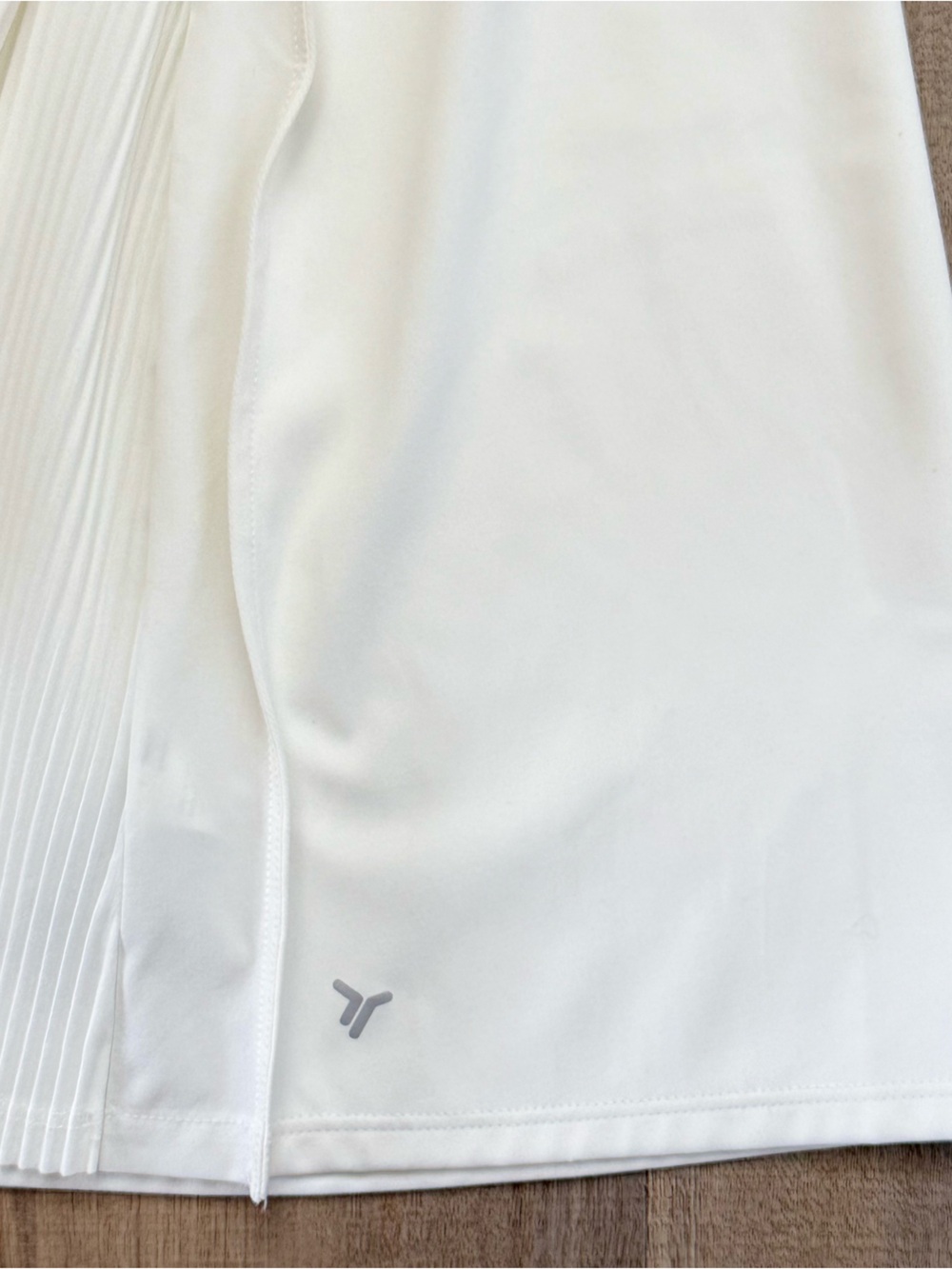 Old Navy White One-Piece Athleisure Stretchy Pleated Swimcover Women’s Dress - Picture 7 of 13